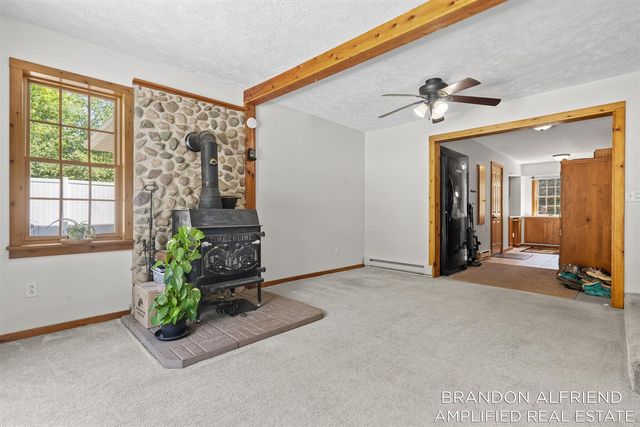 10226 SW Greenville Road, Greenville, MI 48838