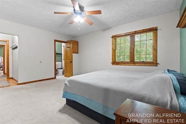 10226 SW Greenville Road, Greenville, MI 48838