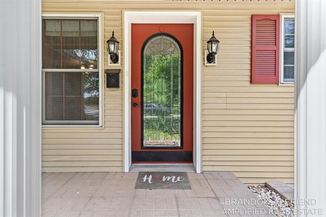 10226 SW Greenville Road, Greenville, MI 48838