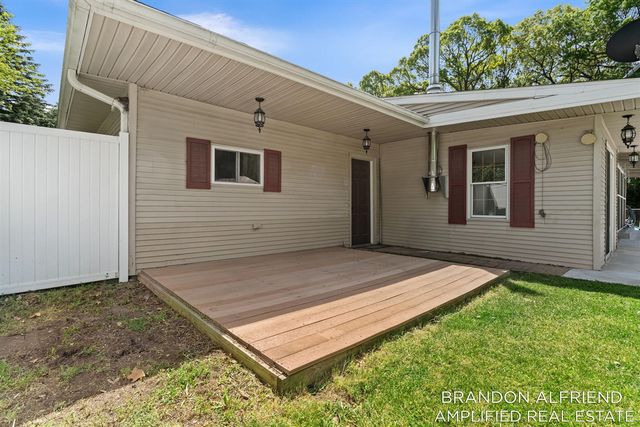 10226 SW Greenville Road, Greenville, MI 48838