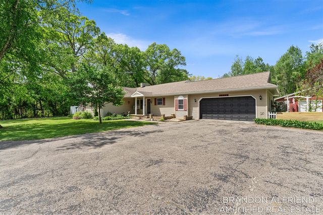 10226 SW Greenville Road, Greenville, MI 48838