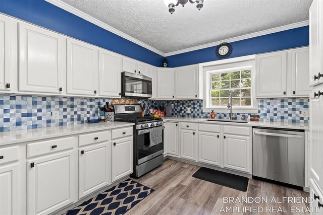 10226 SW Greenville Road, Greenville, MI 48838