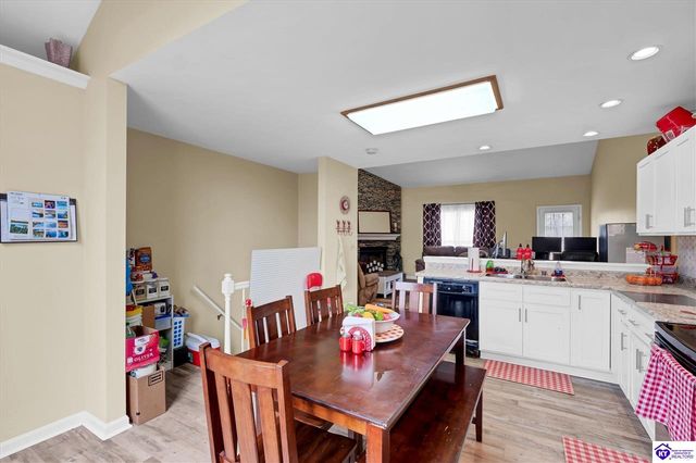 10307 Chimney Ridge Court, Louisville, KY 40299