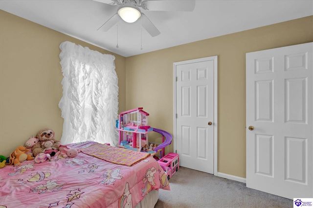 10307 Chimney Ridge Court, Louisville, KY 40299