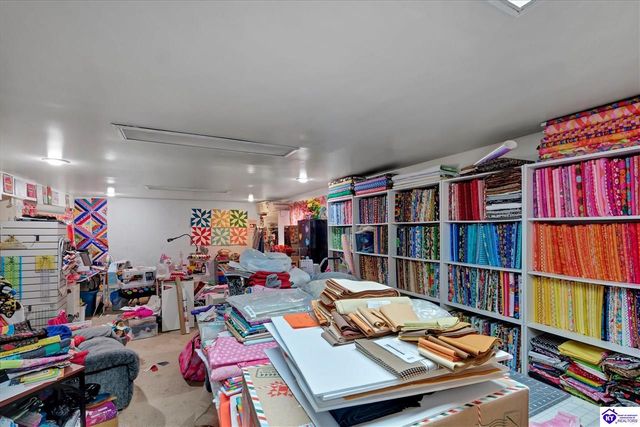 10307 Chimney Ridge Court, Louisville, KY 40299