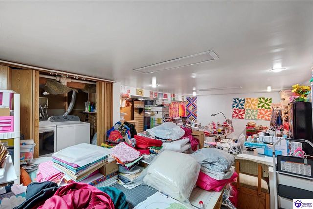 10307 Chimney Ridge Court, Louisville, KY 40299