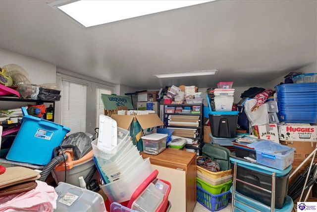 10307 Chimney Ridge Court, Louisville, KY 40299