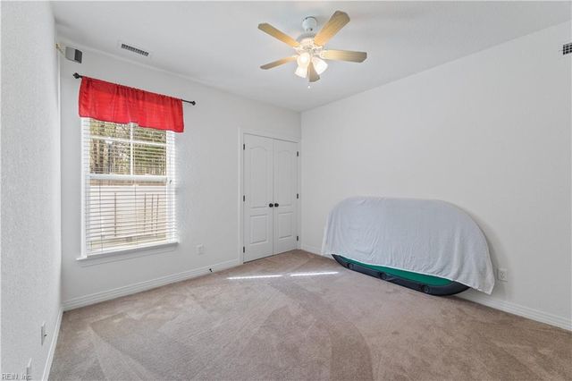 2225 Welbeck LN, Virginia Beach, VA 23456