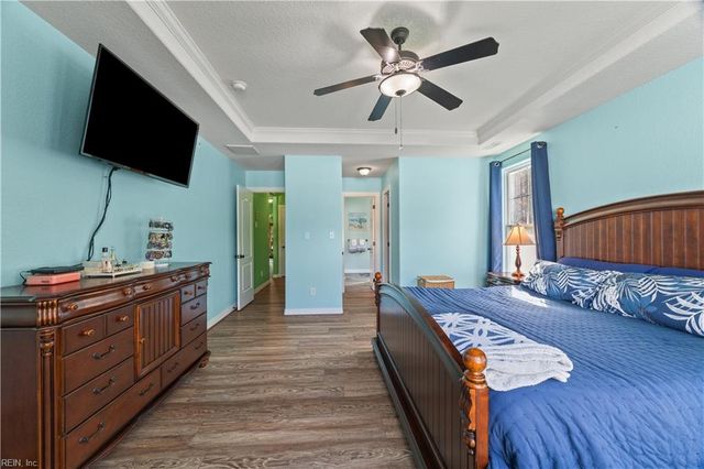 2225 Welbeck LN, Virginia Beach, VA 23456