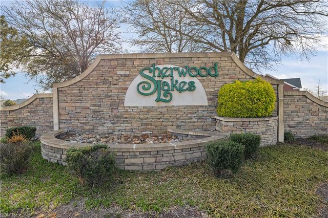 2225 Welbeck LN, Virginia Beach, VA 23456