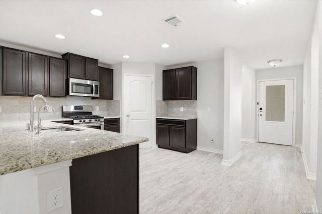 5923 FORTE FLS, San Antonio, TX 78252