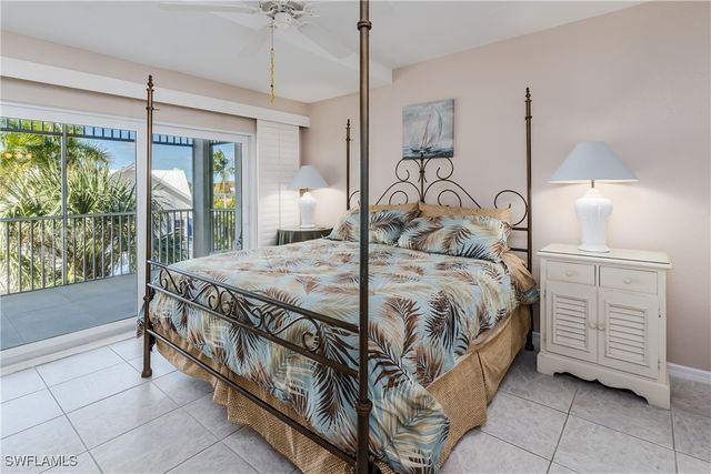 160 Palm ST 308, Marco Island, FL 34145