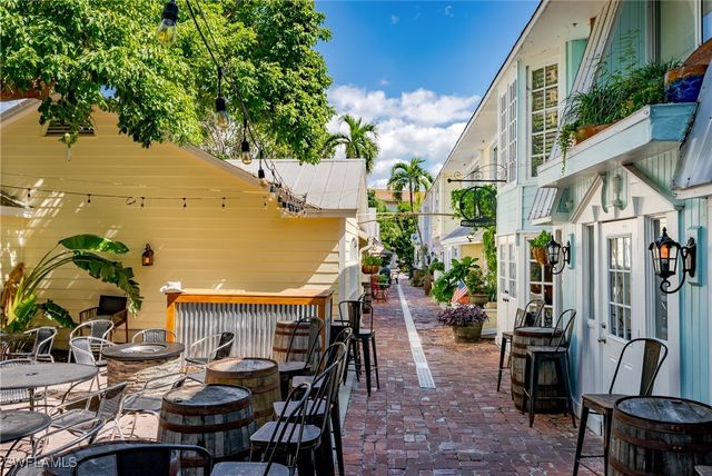 160 Palm ST 308, Marco Island, FL 34145