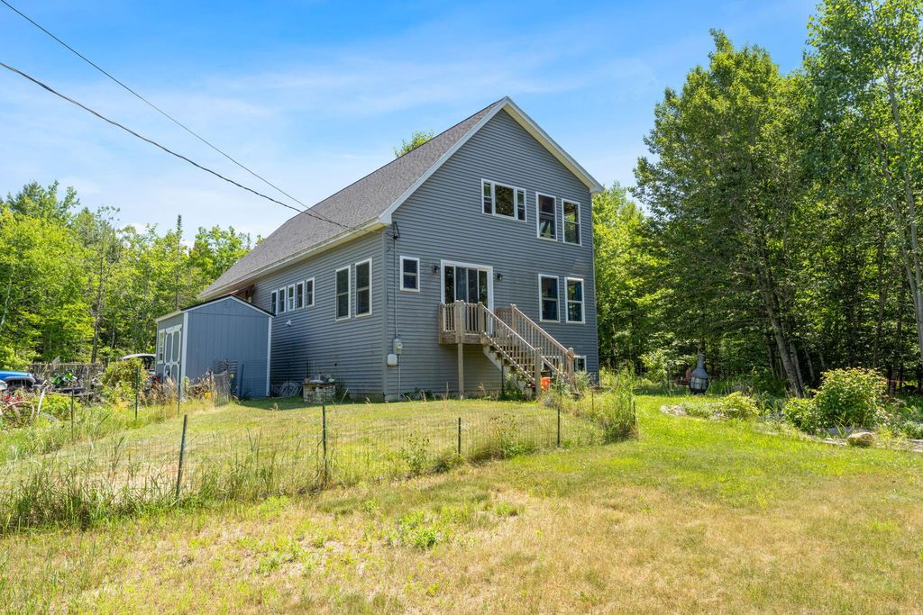 327 Ridge Road, Lisbon, ME 04252 — photo 2