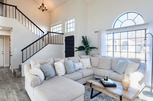 3207 E WESCOTT Drive, Phoenix, AZ 85050