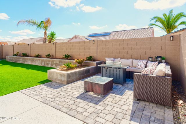 3207 E WESCOTT Drive, Phoenix, AZ 85050