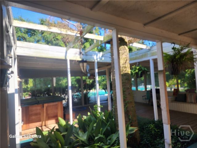 207 DEVONSHIRE Road, Savannah, GA 31410