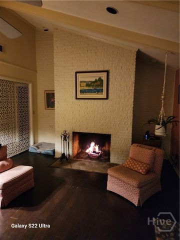 207 DEVONSHIRE Road, Savannah, GA 31410