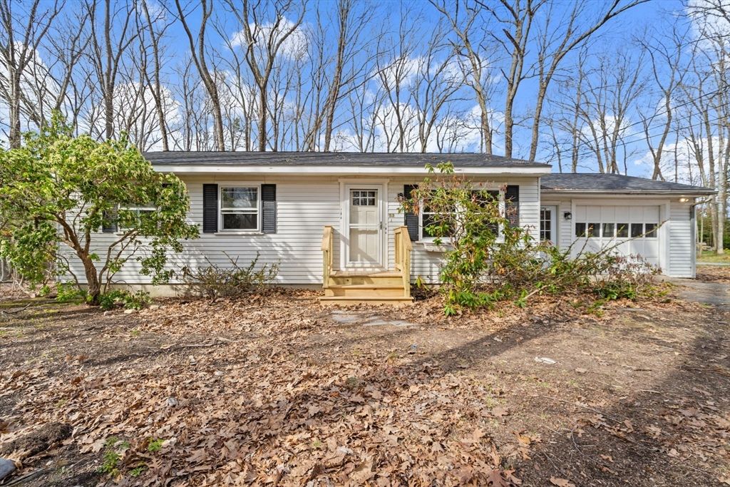 53 Little Turnpike Rd, Shirley, MA 01464