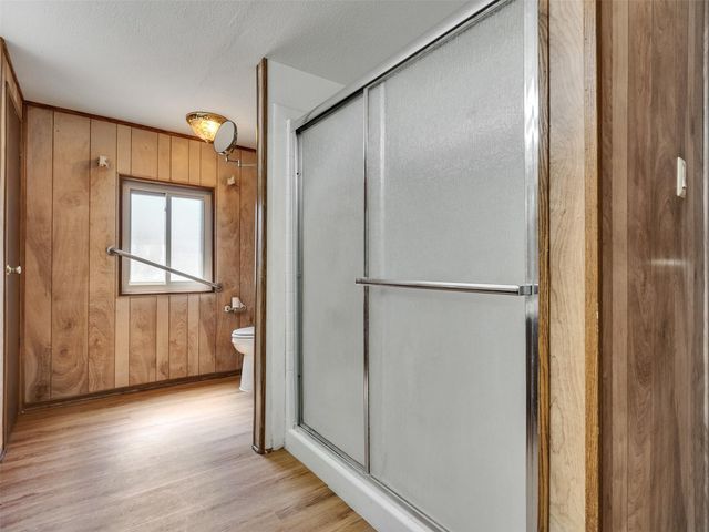 817 Westview Street, West Columbia, TX 77486