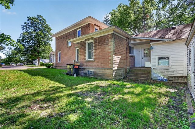 100 E Muskegon Street, Cedar Springs, MI 49319