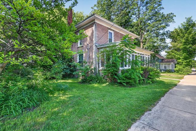 100 E Muskegon Street, Cedar Springs, MI 49319