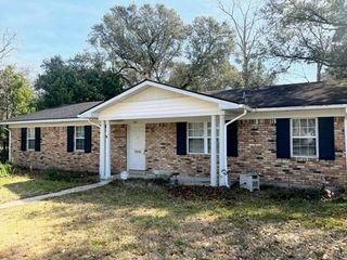 306 Jackson Street, Chickasaw, AL 36611