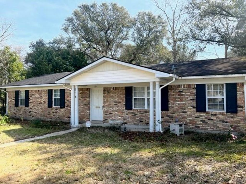 306 Jackson Street, Chickasaw, AL 36611