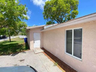 141 NW 10th Street B, Pompano Beach, FL 33060