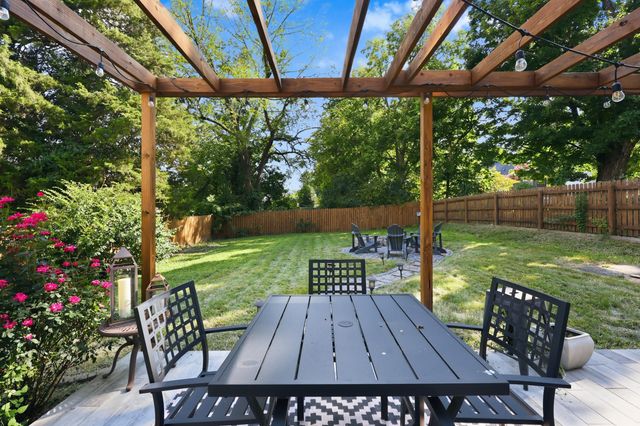 720 W Lexington Avenue, Danville, KY 40422