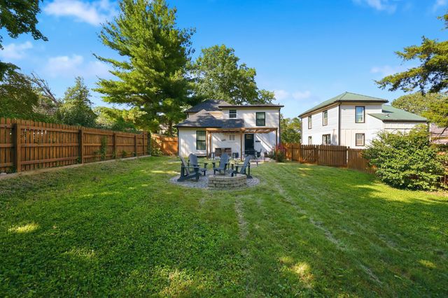 720 W Lexington Avenue, Danville, KY 40422