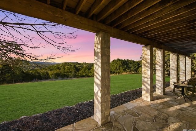 597 Krause, Pipe Creek, TX 78063