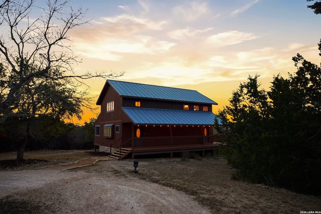 597 Krause, Pipe Creek, TX 78063