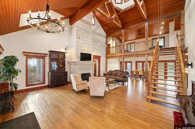 597 Krause, Pipe Creek, TX 78063