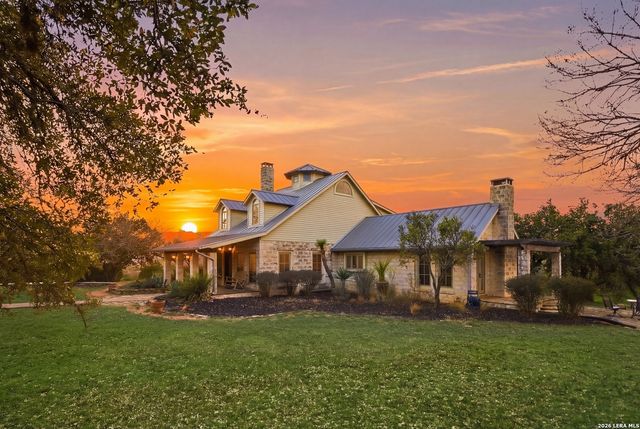 597 Krause, Pipe Creek, TX 78063