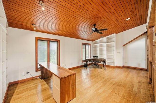 597 Krause, Pipe Creek, TX 78063