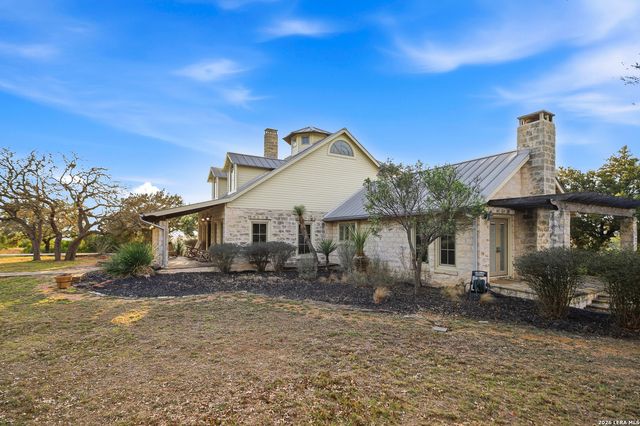 597 Krause, Pipe Creek, TX 78063