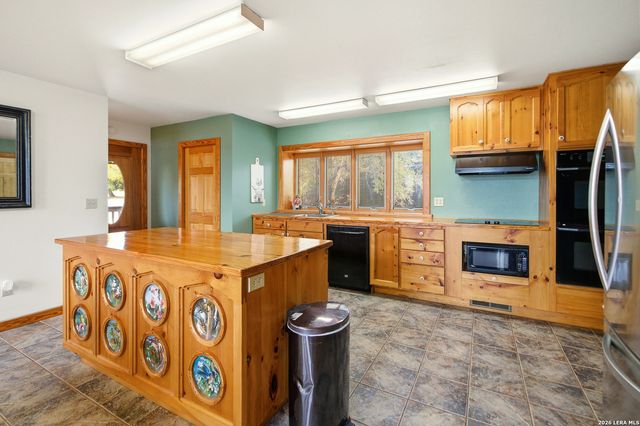 597 Krause, Pipe Creek, TX 78063