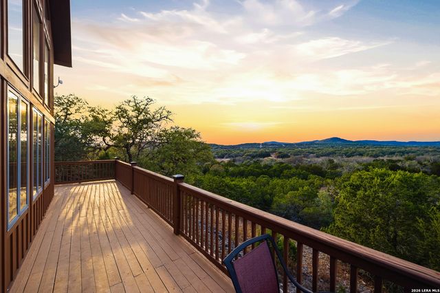 597 Krause, Pipe Creek, TX 78063