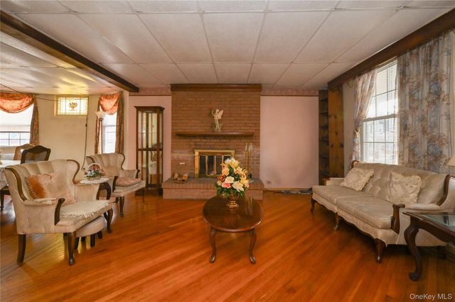 84-23 90 Street, Woodhaven, NY 11421