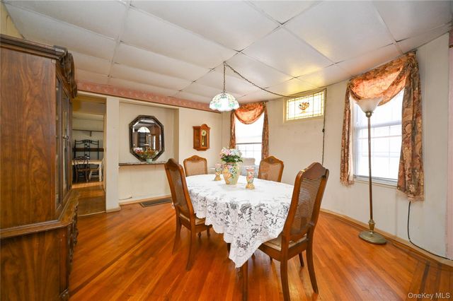 84-23 90 Street, Woodhaven, NY 11421