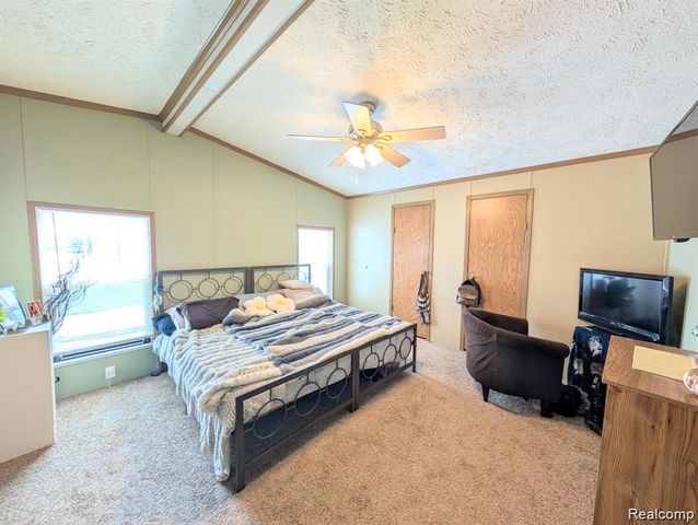 7 Brookfield, Swartz Creek, MI 48473