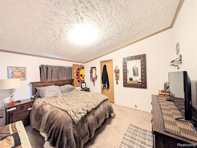 7 Brookfield, Swartz Creek, MI 48473