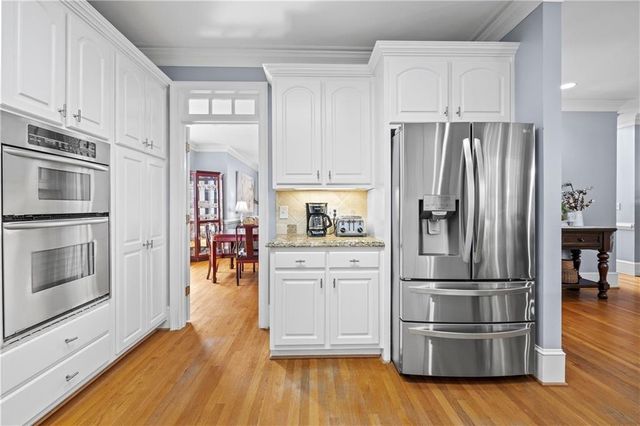 5350 Dunwoody Club Creek, Peachtree Corners, GA 30360
