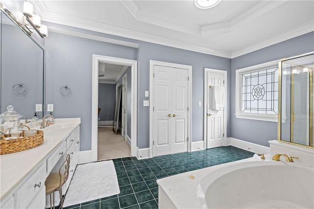 5350 Dunwoody Club Creek, Peachtree Corners, GA 30360