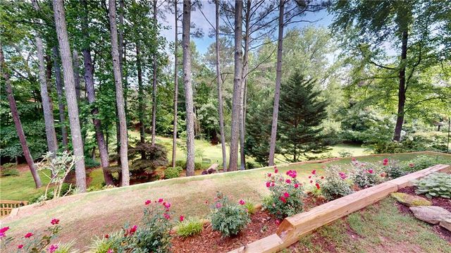 5350 Dunwoody Club Creek, Peachtree Corners, GA 30360