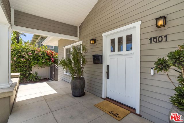 1601 N Curson Avenue, Los Angeles, CA 90046