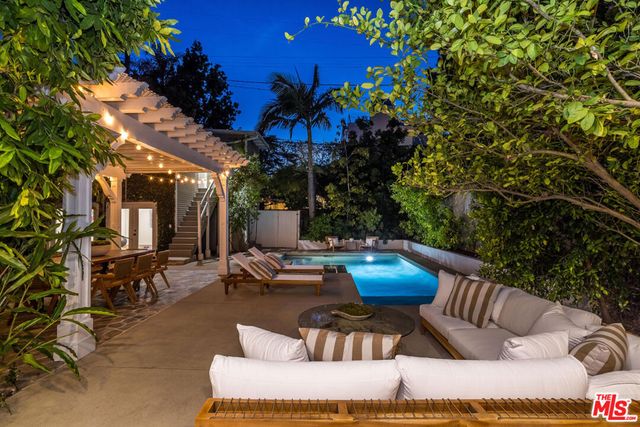 1601 N Curson Avenue, Los Angeles, CA 90046