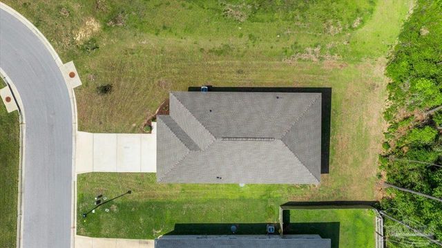 6712 Anchors Aweigh Ln, Pensacola, FL 32526