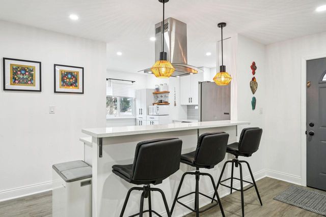 6666 N 91st STREET, Milwaukee, WI 53224